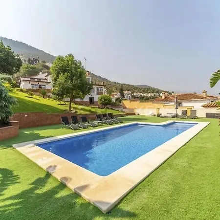 Willa Peralta, Heated And Private Pool ,near And Golf !